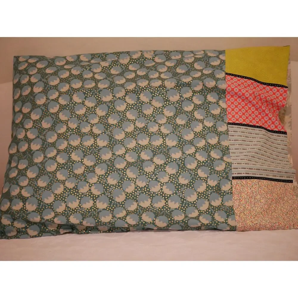 Blue Cotton Balls? Set of standard Pillowcases